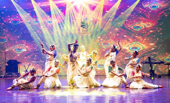 Festival dance spectacle